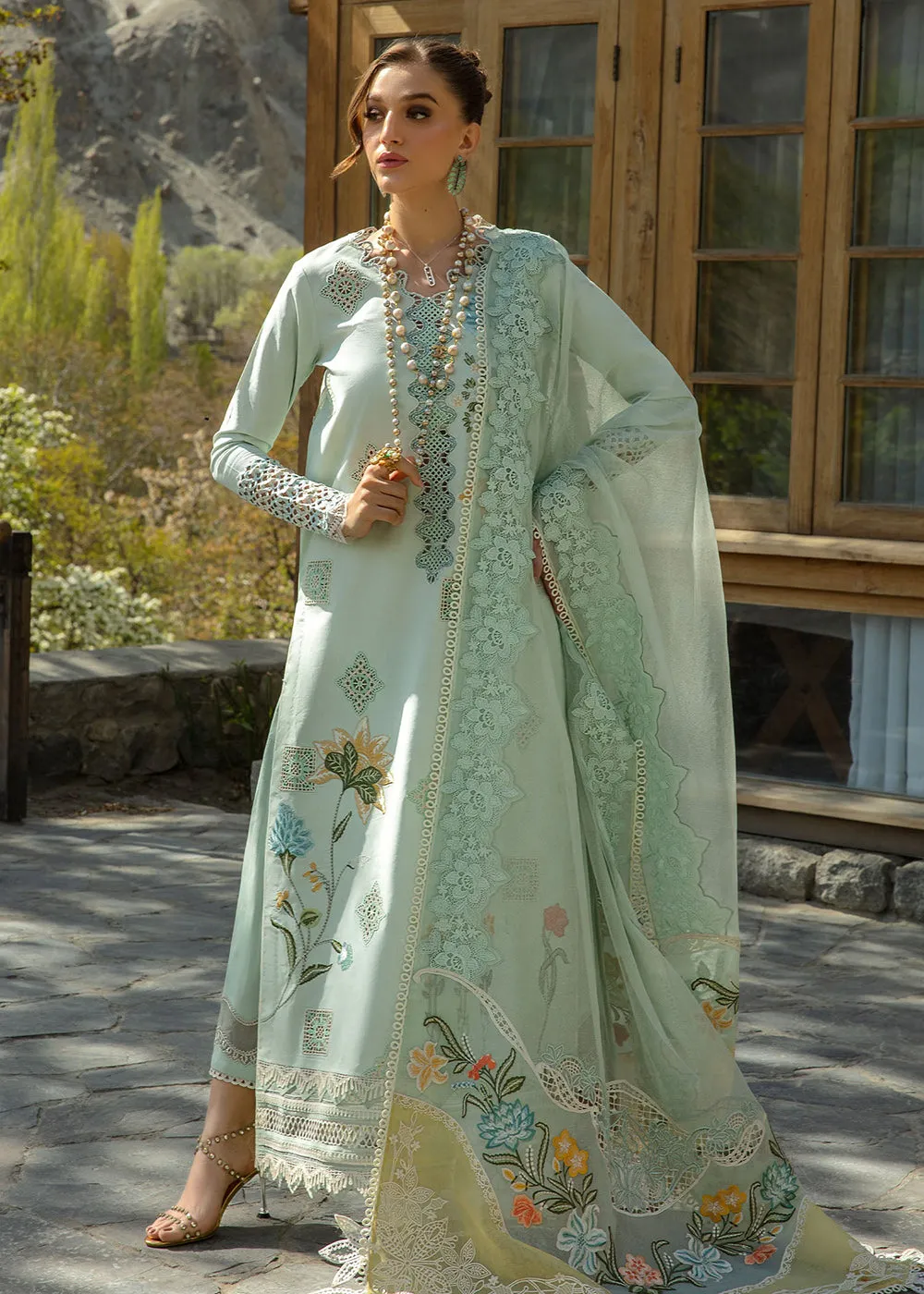 Luxury Lawn '24 by Crimson | Into The Wild - Aqua