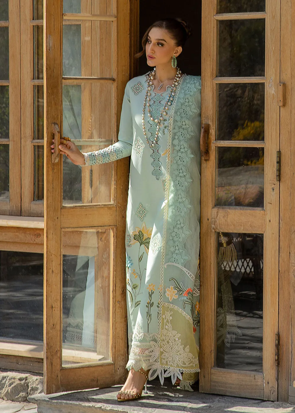 Luxury Lawn '24 by Crimson | Into The Wild - Aqua