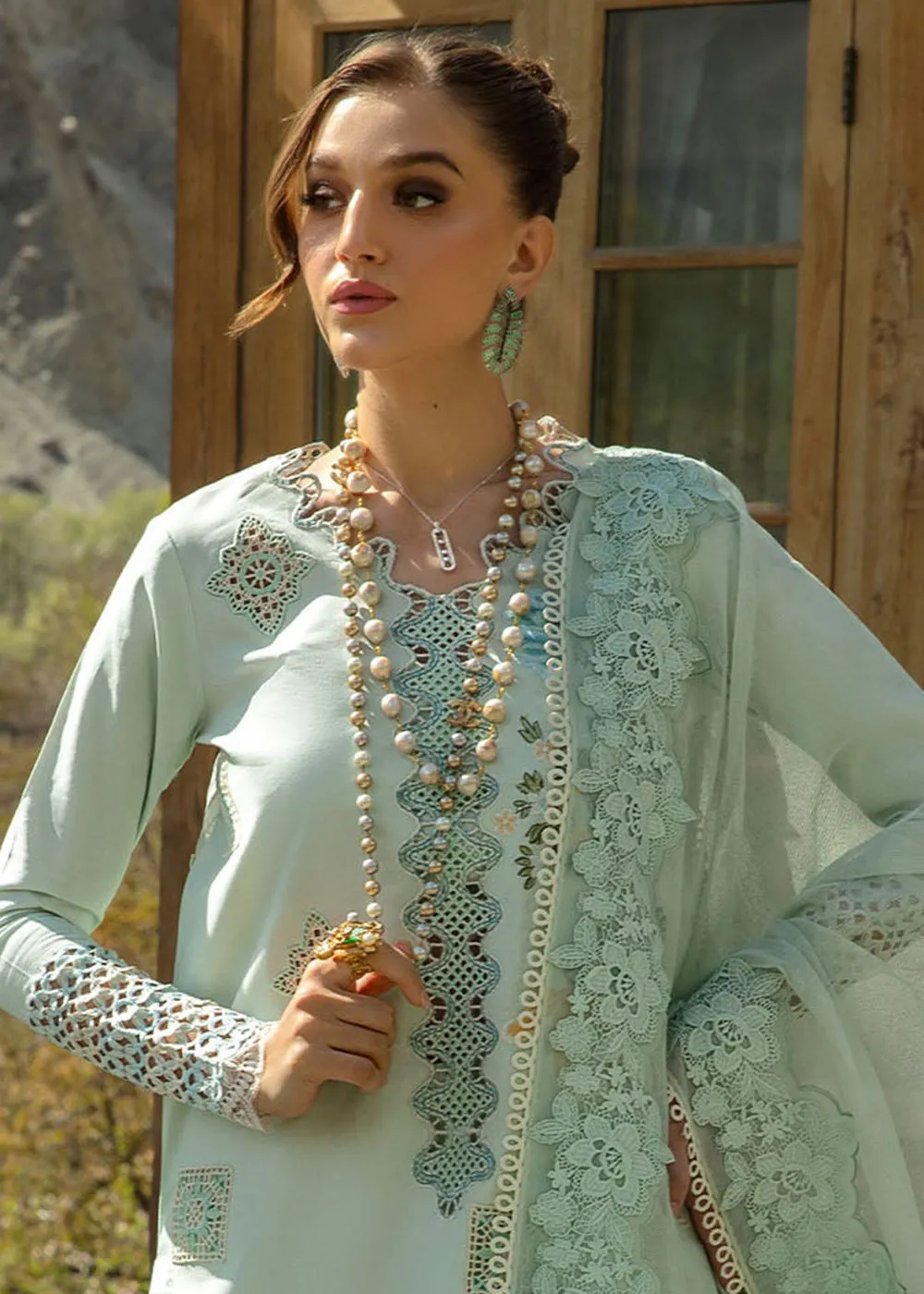 Luxury Lawn '24 by Crimson | Into The Wild - Aqua