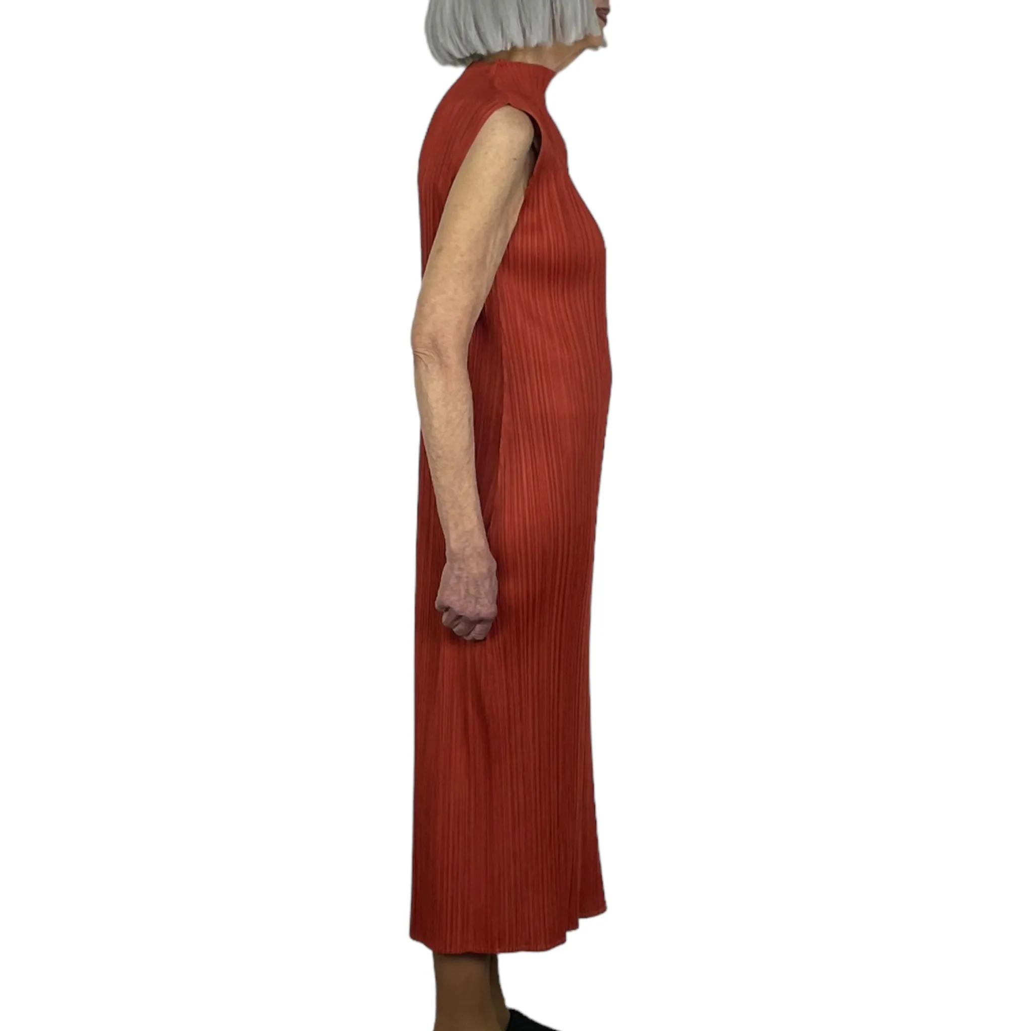 MONTHLY COLORS: APRIL LONG DRESS