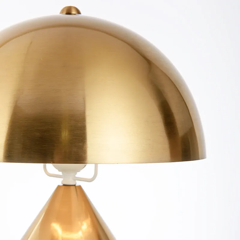 Retro Gold Table Lamp