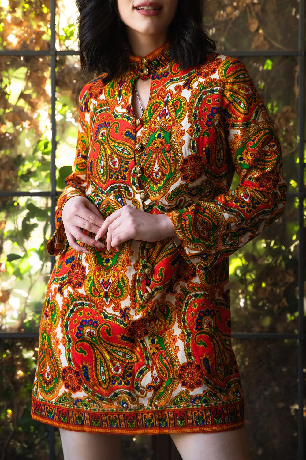 Vintage 1960s Bright Psychedelic Paisley Print Mini Dress with Bell Sleeves - Medium