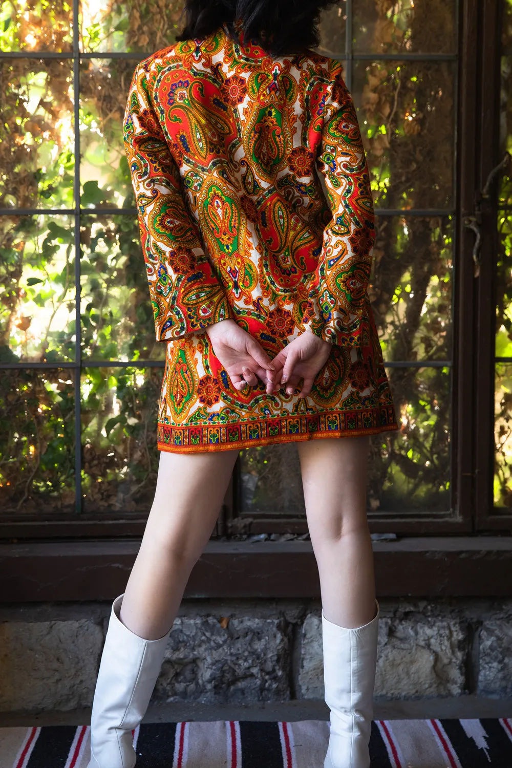 Vintage 1960s Bright Psychedelic Paisley Print Mini Dress with Bell Sleeves - Medium