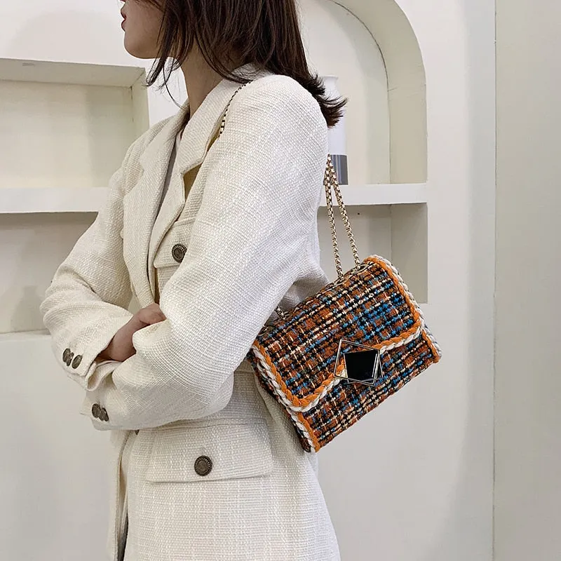 WOOLEN BAG