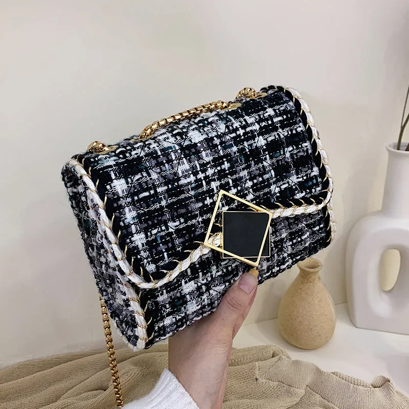 WOOLEN BAG